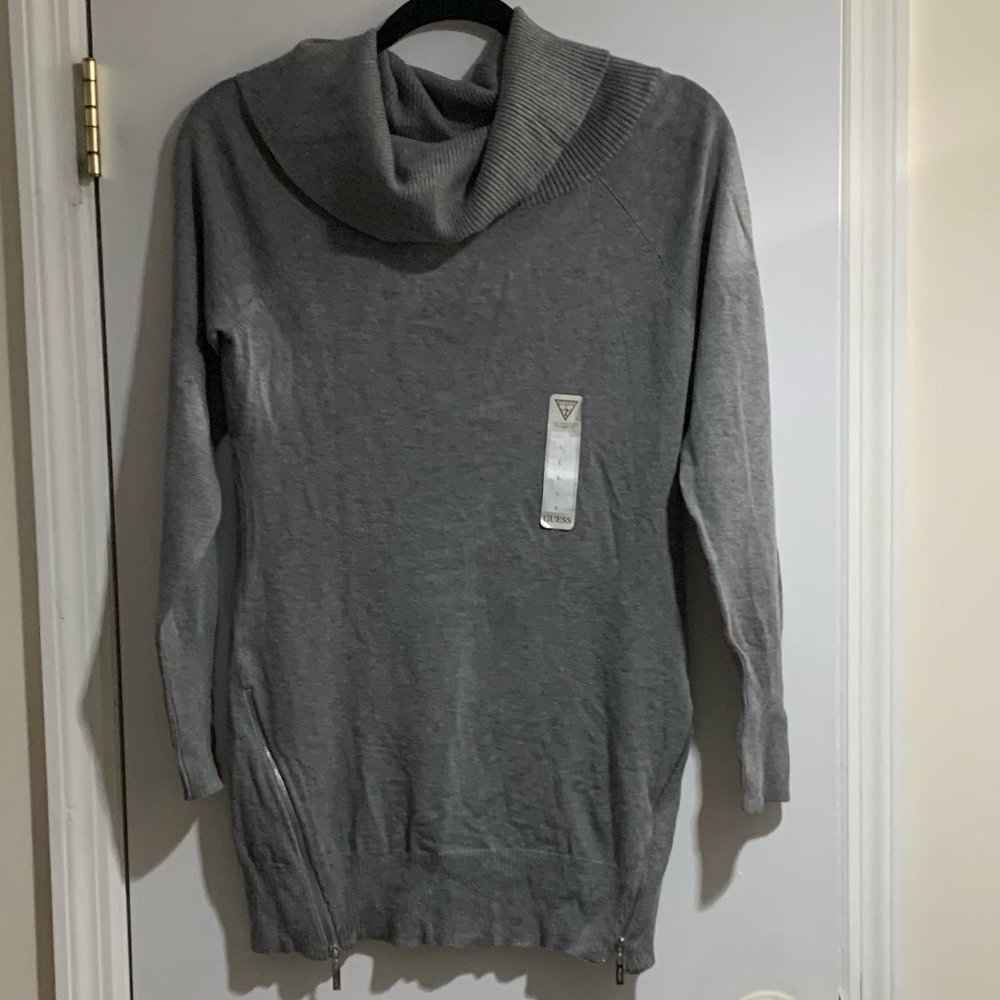 NWT GUESS Cowl Neck Sweater Size L Color Gray Heather
